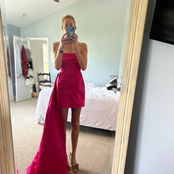 Sau Lee from Nieman Marcus - Picture 7 of 7